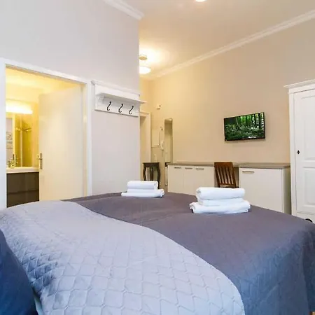 Albertine App 04 Lägenhet *